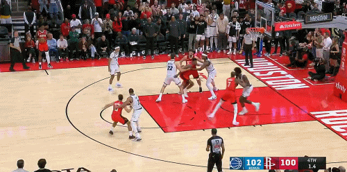 将功补过，申京1.4秒接球极限勾手命中助火箭绝平魔术